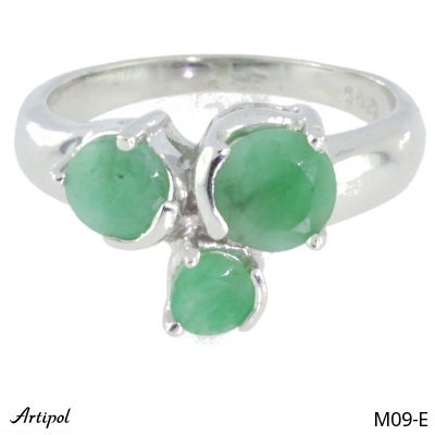 Ring M09-E with real Emerald