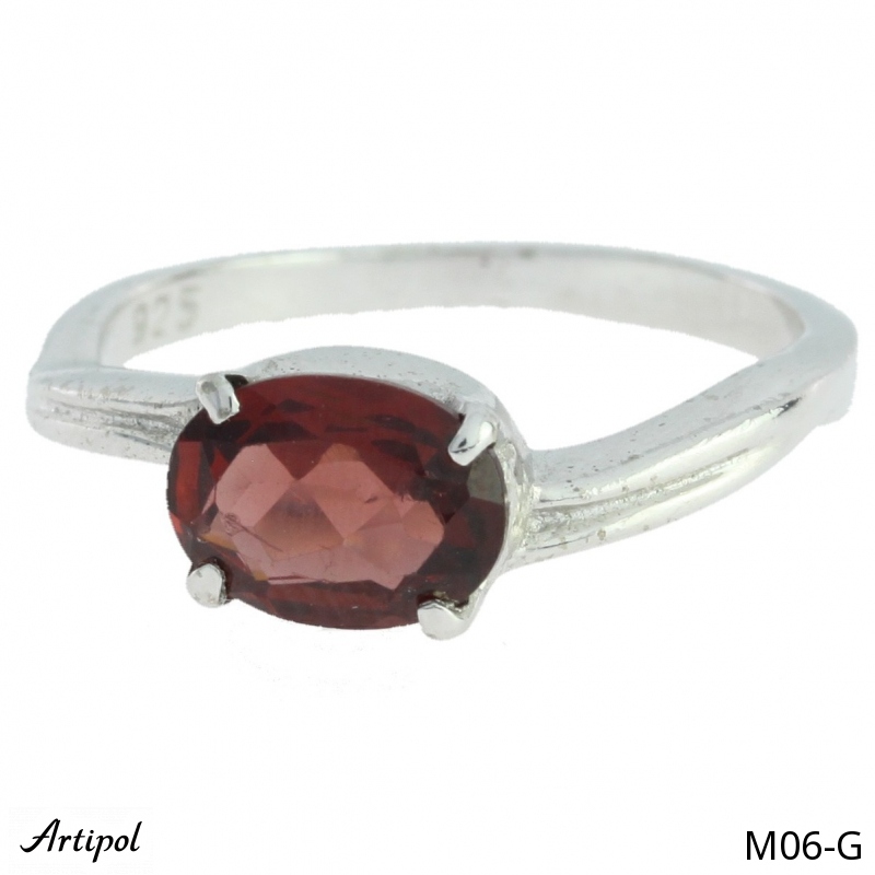 Ring M06-G mit echter Granat