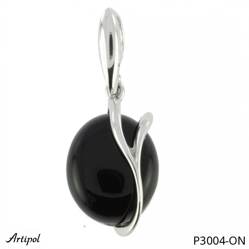 Pendant P3004-ON with real Black Onyx