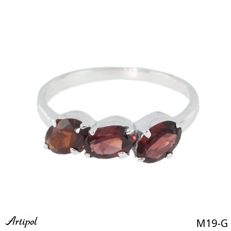 Ring M19-G with real Garnet
