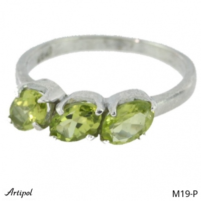 Ring M19-P with real Peridot