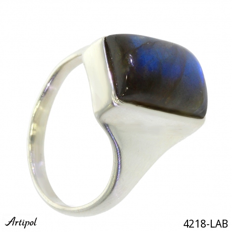 Ring 4218-LAB with real Labradorite