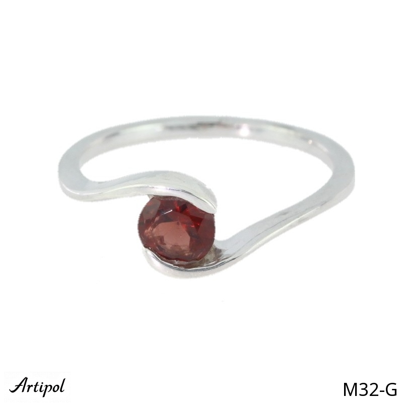 Ring M32-G with real Garnet
