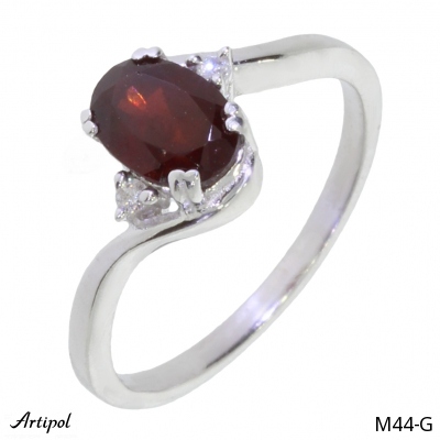 Ring M44-G with real Red garnet