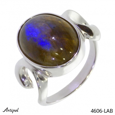 Ring 4606-LAB with real Labradorite