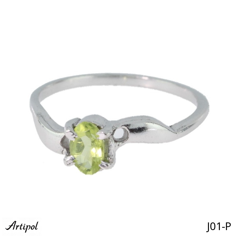 Ring J01-P mit echter Peridot