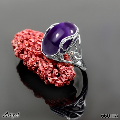 Ring 6601-A with real Amethyst