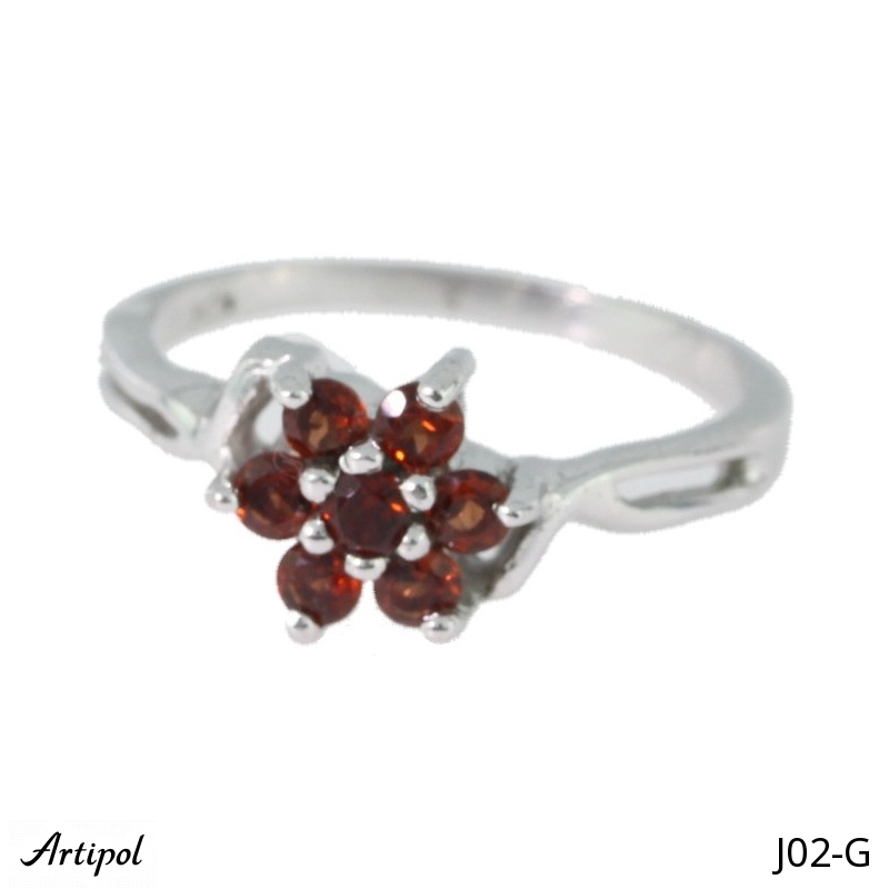 Ring J02-G with real Garnet