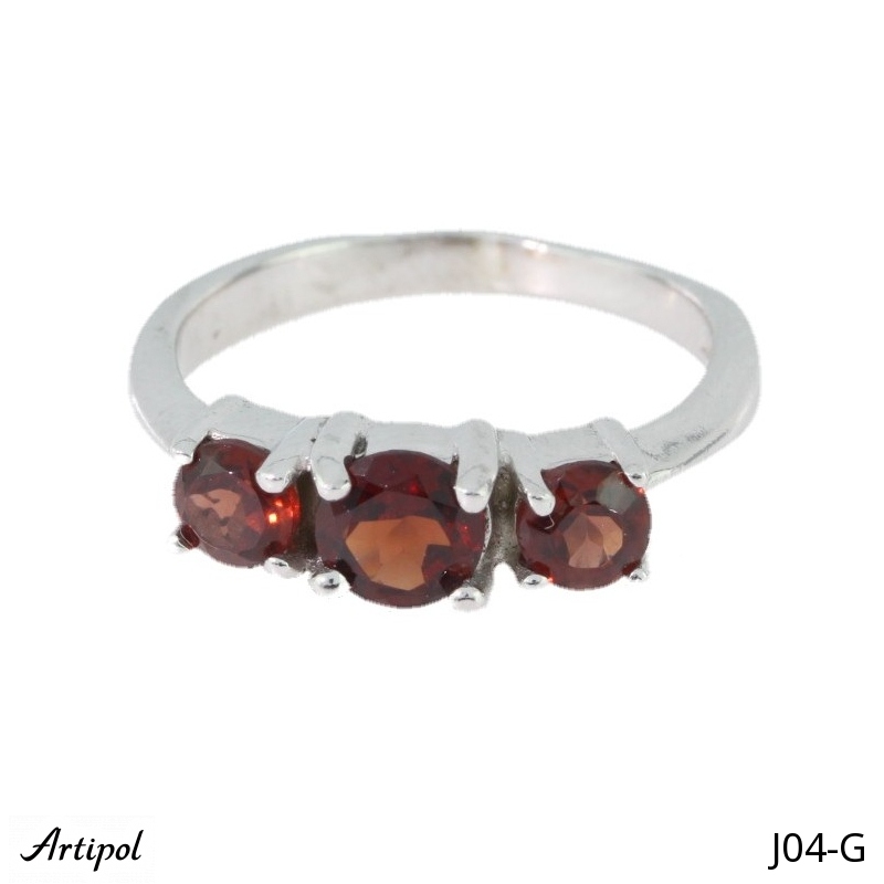 Ring J04-G with real Garnet