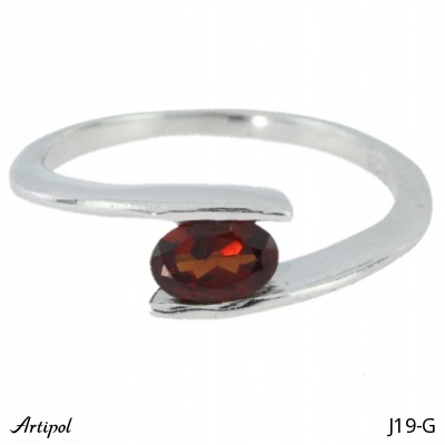 Ring J19-G with real Red garnet