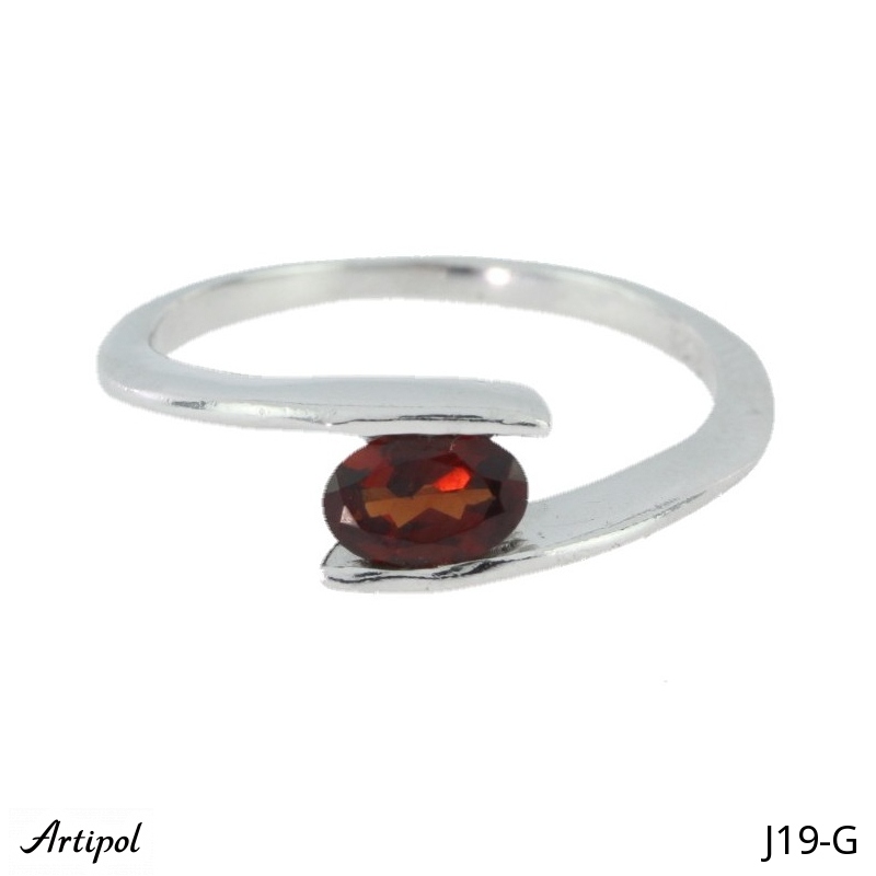 Ring J19-G with real Red garnet