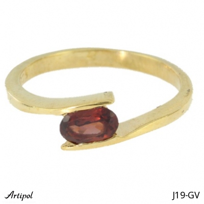 Ring J19-GV with real Red garnet gold plated