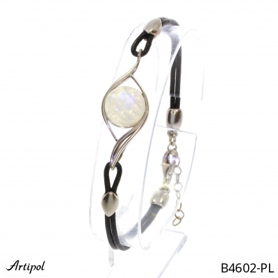 Bracelet B4602-PL with real Moonstone