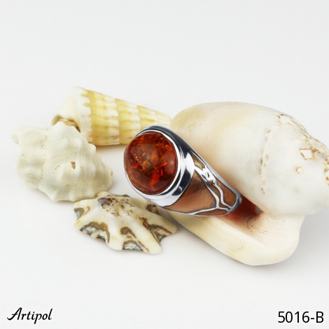 Ring 5016-B with real Amber