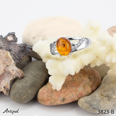 Ring 3823-B with real Amber