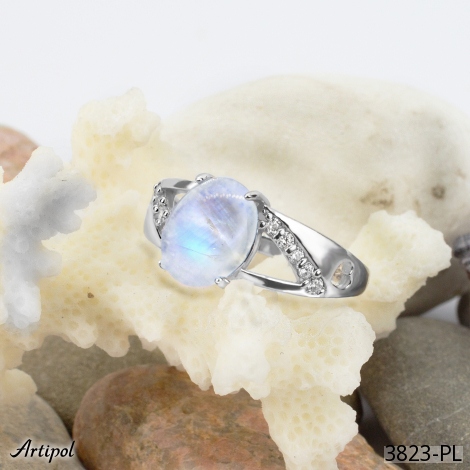 Ring 3823-PL with real Moonstone