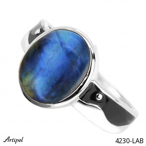 Ring 4230-LAB with real Labradorite