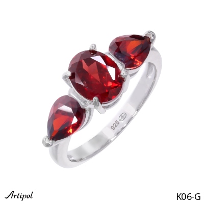 Ring K06-G with real Garnet