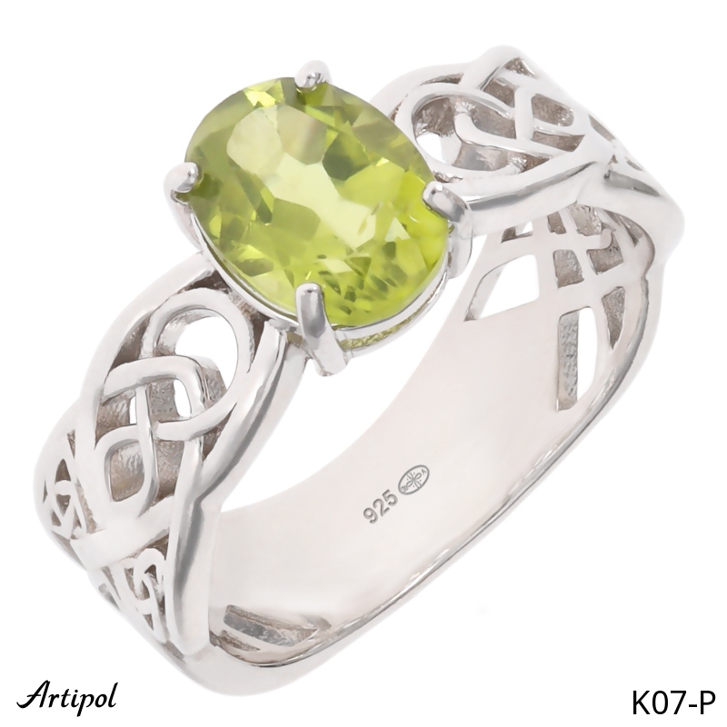 Ring K07-P with real Peridot