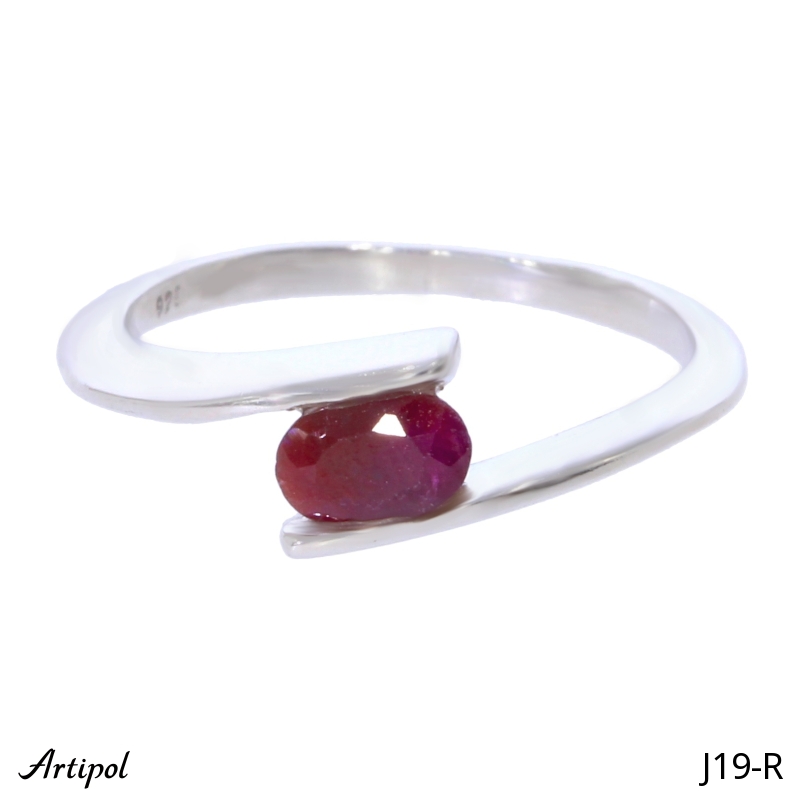 Ring J19-R with real Ruby
