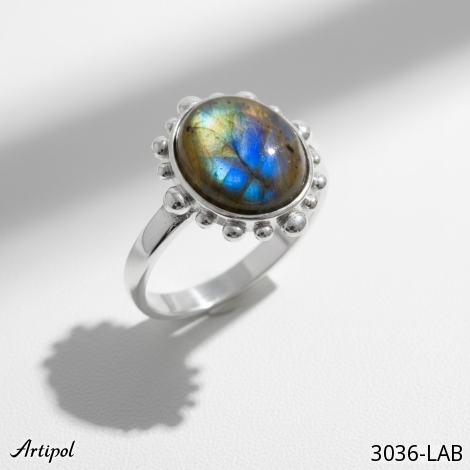 Ring 3036-LAB with real Labradorite