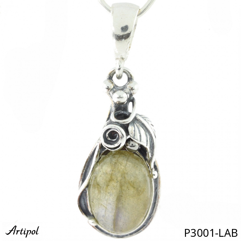 Pendant P3001-LAB with real Labradorite