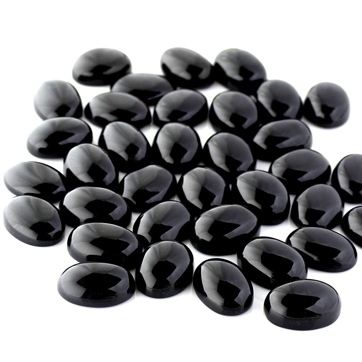 Cabochons calibrés en onyx noir